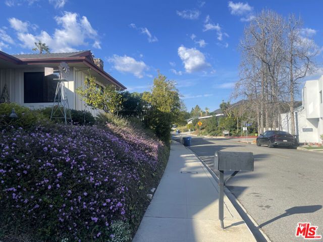 2027 Westridge Road, Los Angeles, CA 90049