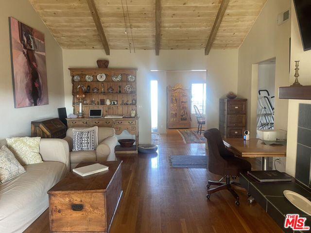 2027 Westridge Road, Los Angeles, CA 90049