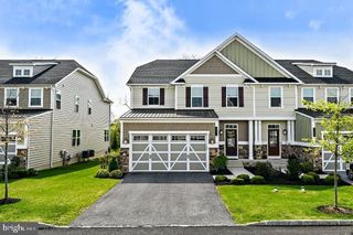 322 QUARRY POINT RD, Malvern, PA 19355