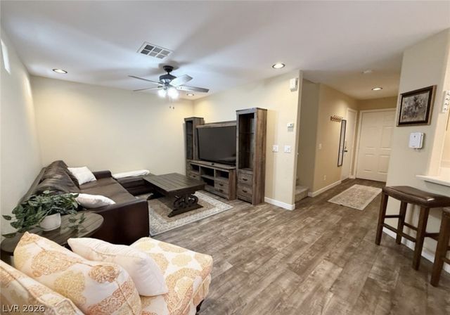 9972 Delicate Dew Street, Las Vegas, NV 89183