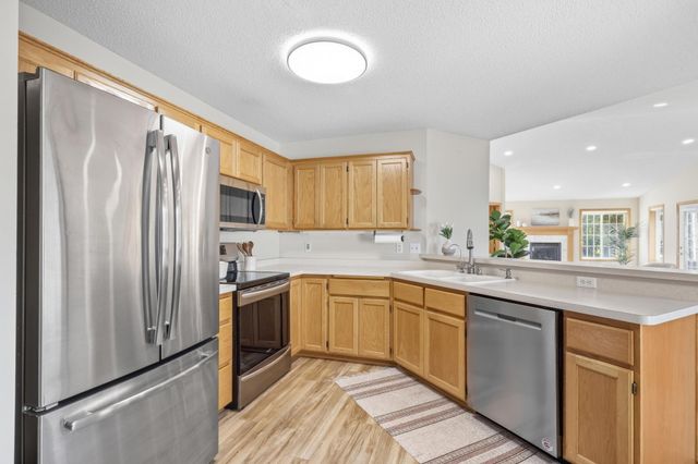 9412 Eagle Court, Monticello, MN 55362