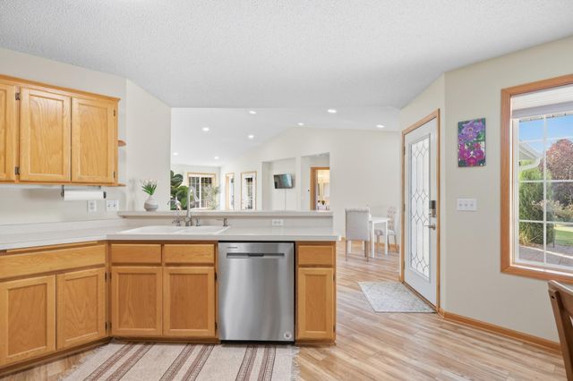 9412 Eagle Court, Monticello, MN 55362