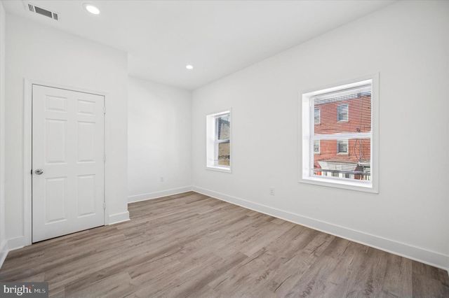 2135 N 20TH ST, Philadelphia, PA 19121