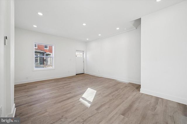 2135 N 20TH ST, Philadelphia, PA 19121