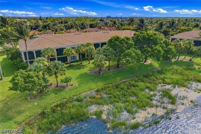 3053 Aviamar CIR 203, Naples, FL 34114