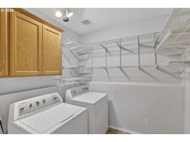 58930 TUNDRA Ct, St Helens, OR 97051