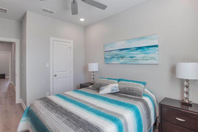 455 Mary Cir, Bullard, TX 75757