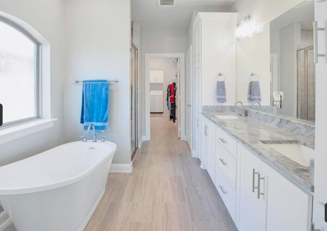 455 Mary Cir, Bullard, TX 75757