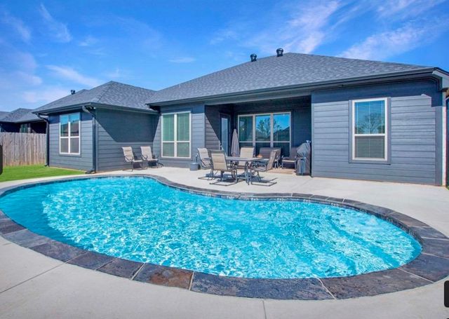 455 Mary Cir, Bullard, TX 75757