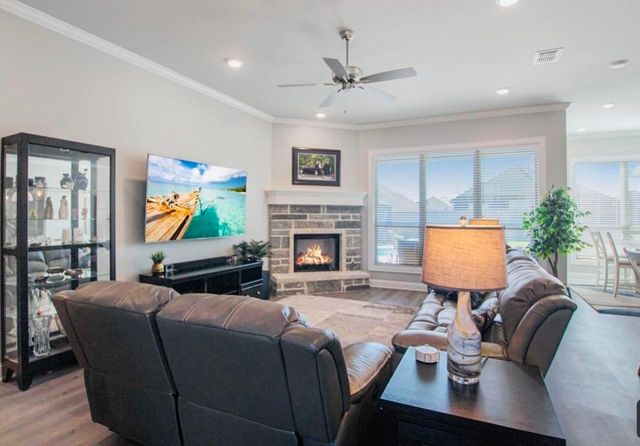 455 Mary Cir, Bullard, TX 75757