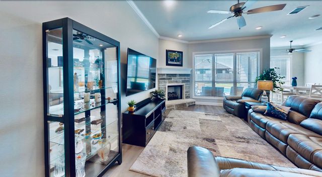 455 Mary Cir, Bullard, TX 75757