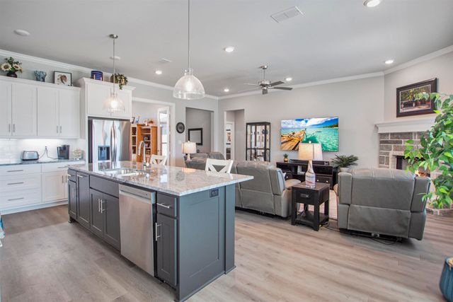 455 Mary Cir, Bullard, TX 75757