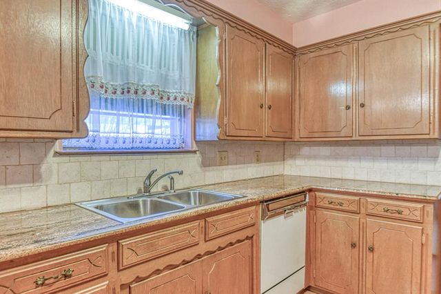 1801 Thorton Street, Norman, OK 73069