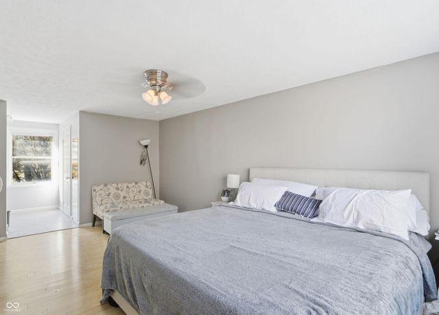 9111 Ditch Road, Indianapolis, IN 46260