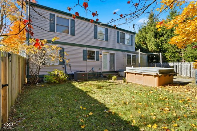 9111 Ditch Road, Indianapolis, IN 46260