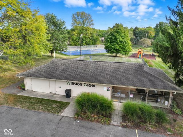 9111 Ditch Road, Indianapolis, IN 46260