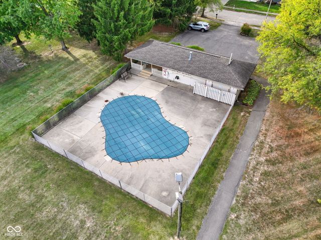 9111 Ditch Road, Indianapolis, IN 46260