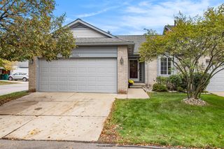 17761 Feather Lane, Brownstown, MI 48193