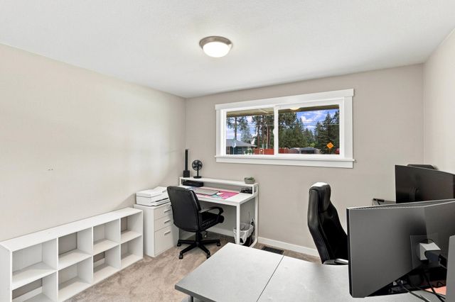 1706 S Pines Rd, Spokane Valley, WA 99206