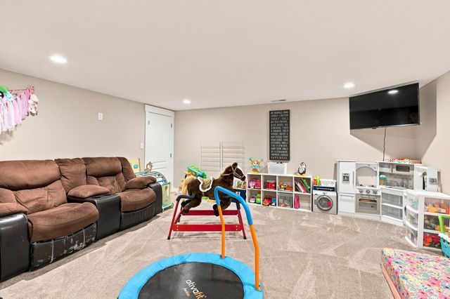 1706 S Pines Rd, Spokane Valley, WA 99206