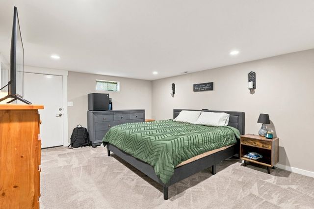 1706 S Pines Rd, Spokane Valley, WA 99206
