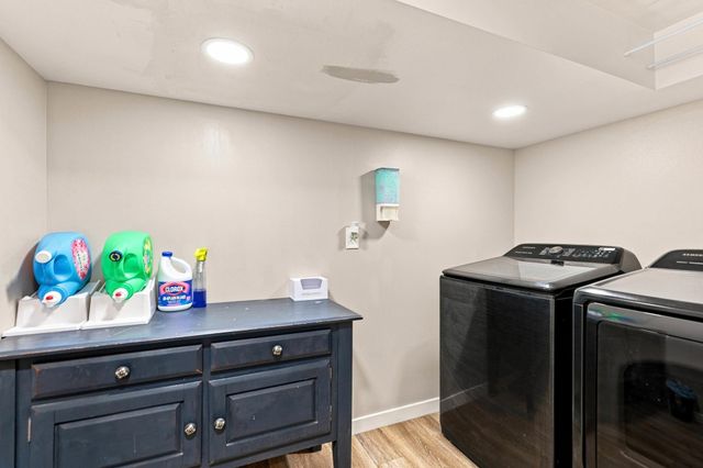 1706 S Pines Rd, Spokane Valley, WA 99206