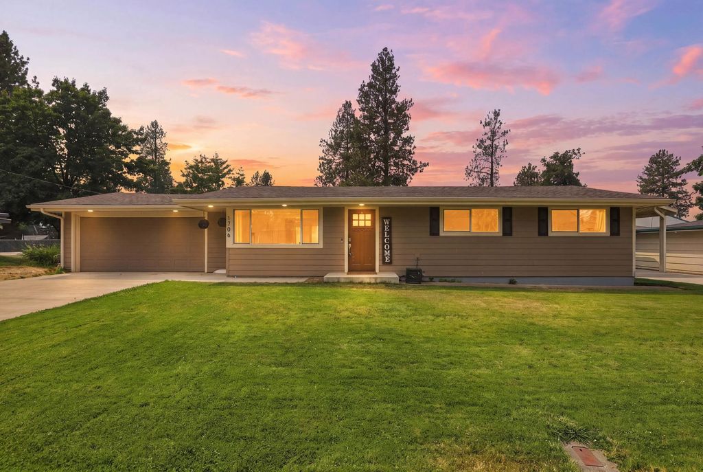 1706 S Pines Rd, Spokane Valley, WA 99206