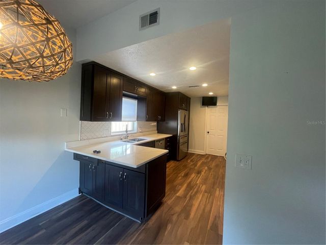 6806 S GABRIELLE STREET, Tampa, FL 33611