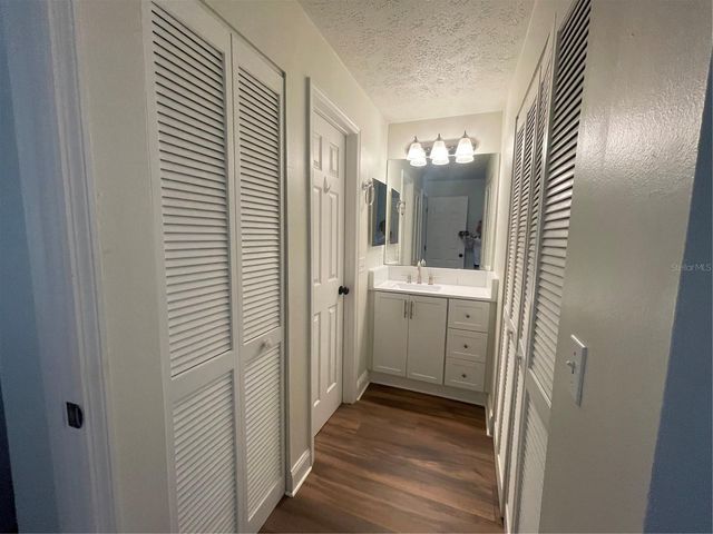 6806 S GABRIELLE STREET, Tampa, FL 33611