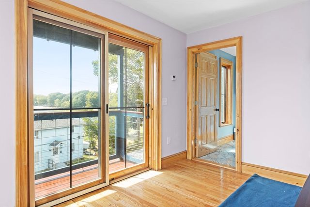 388 Sea View Drive, Warwick, RI 02889