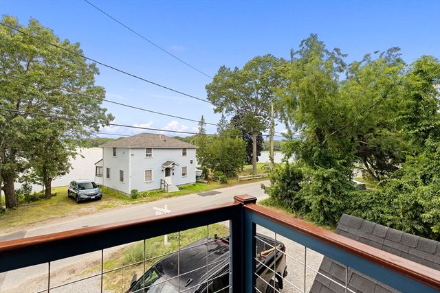 388 Sea View Drive, Warwick, RI 02889