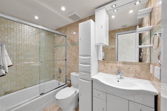 1830 S Ocean Dr PH-5102, Hallandale Beach, FL 33009