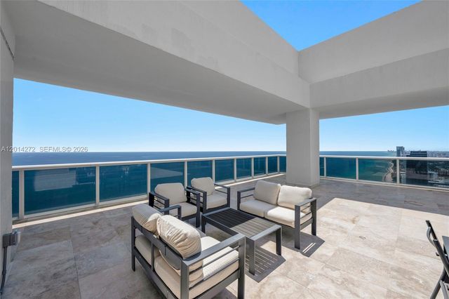 1830 S Ocean Dr PH-5102, Hallandale Beach, FL 33009