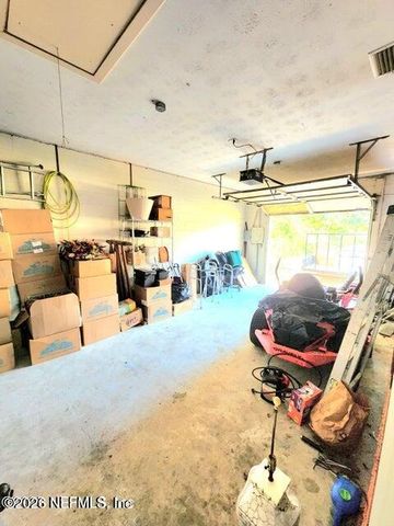 6107 CARLTON Road, Jacksonville, FL 32244