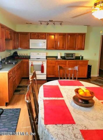 6107 CARLTON Road, Jacksonville, FL 32244