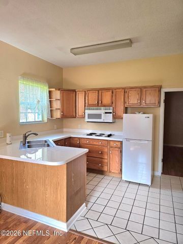 6107 CARLTON Road, Jacksonville, FL 32244