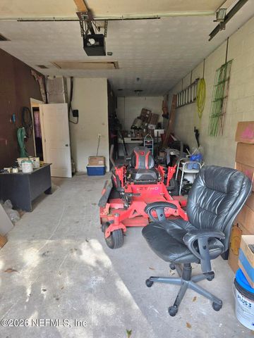 6107 CARLTON Road, Jacksonville, FL 32244