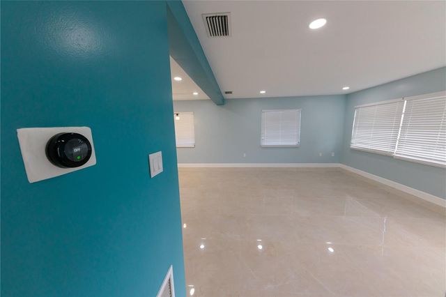 300 53RD STREET W, Bradenton, FL 34209