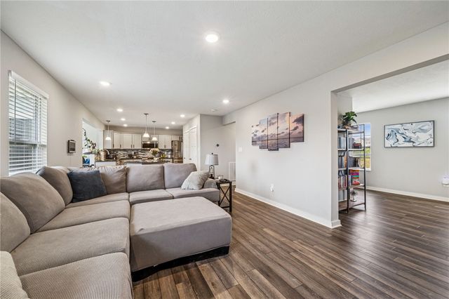 222 Victoria Dr, Plum Boro, PA 15239