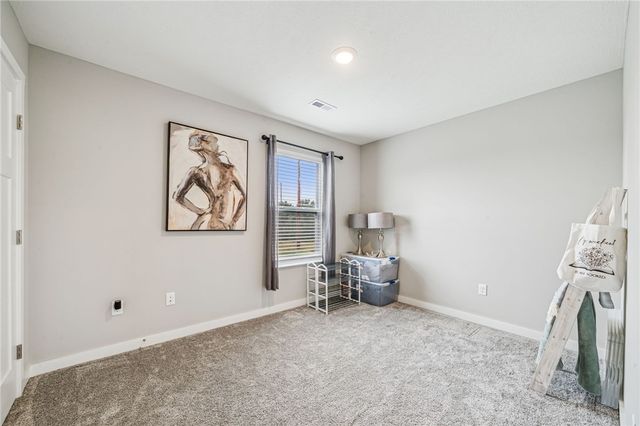 222 Victoria Dr, Plum Boro, PA 15239