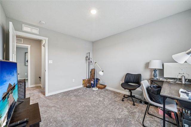 222 Victoria Dr, Plum Boro, PA 15239