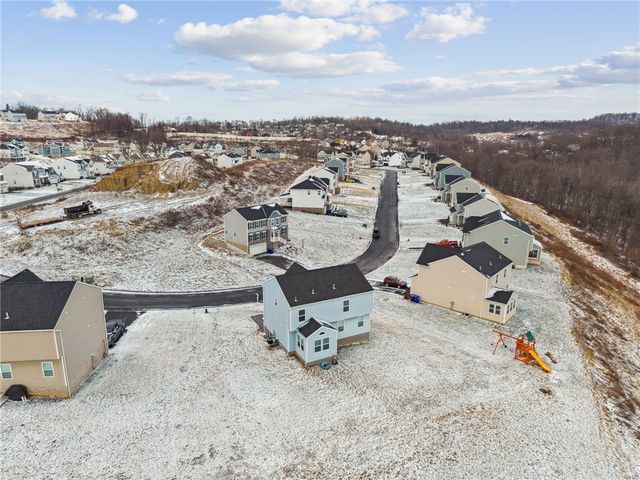 222 Victoria Dr, Plum Boro, PA 15239