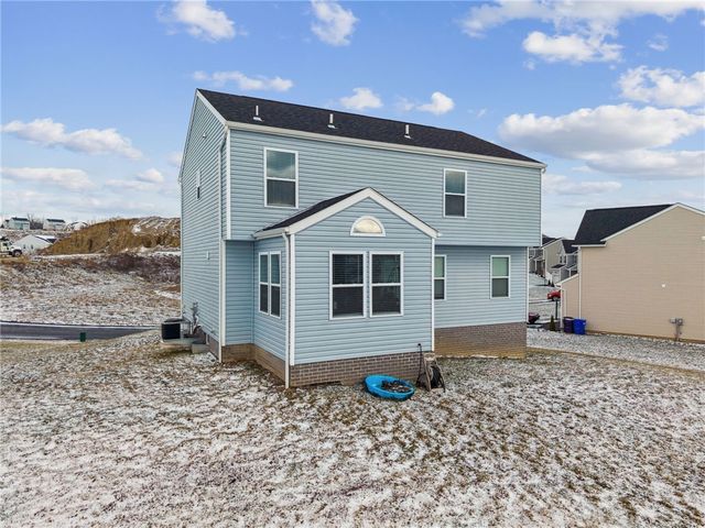 222 Victoria Dr, Plum Boro, PA 15239