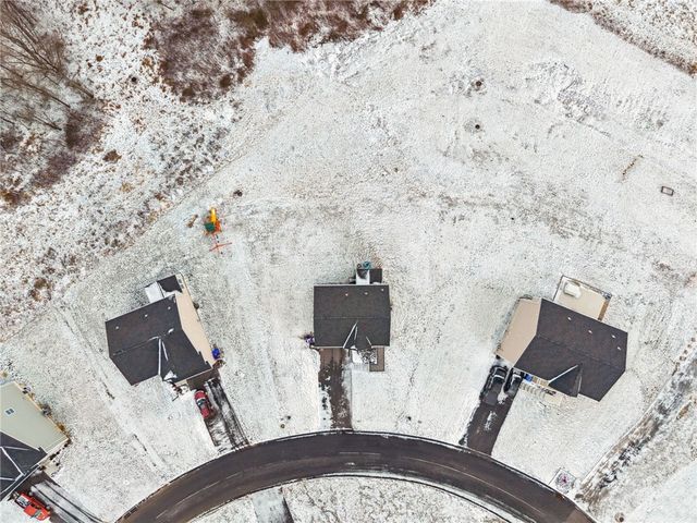 222 Victoria Dr, Plum Boro, PA 15239