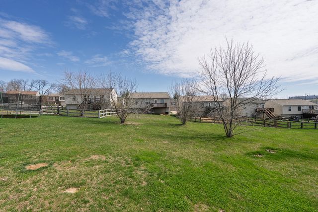 411 Sunnybrook Drive, Florence, KY 41042