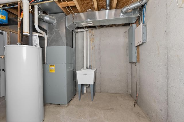 411 Sunnybrook Drive, Florence, KY 41042