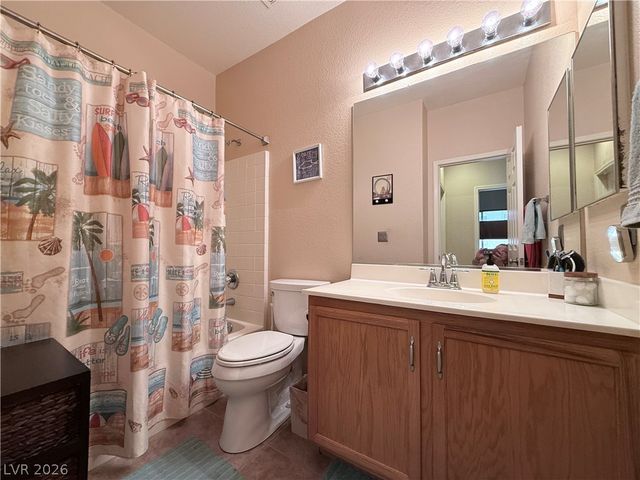 8121 Danaides Court, Las Vegas, NV 89131