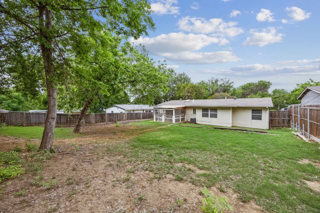 2620 Fieldale Drive, Farmers Branch, TX 75234