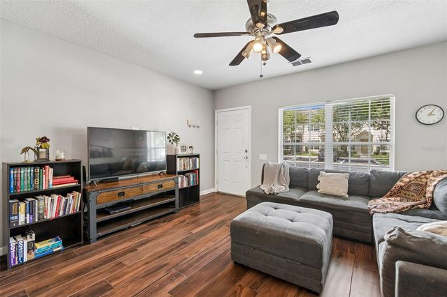 4423 BARNSTEAD DR, Riverview, FL 33578
