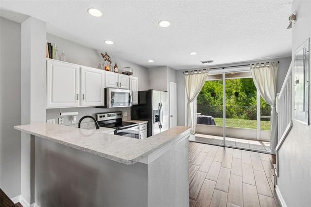 4423 BARNSTEAD DR, Riverview, FL 33578